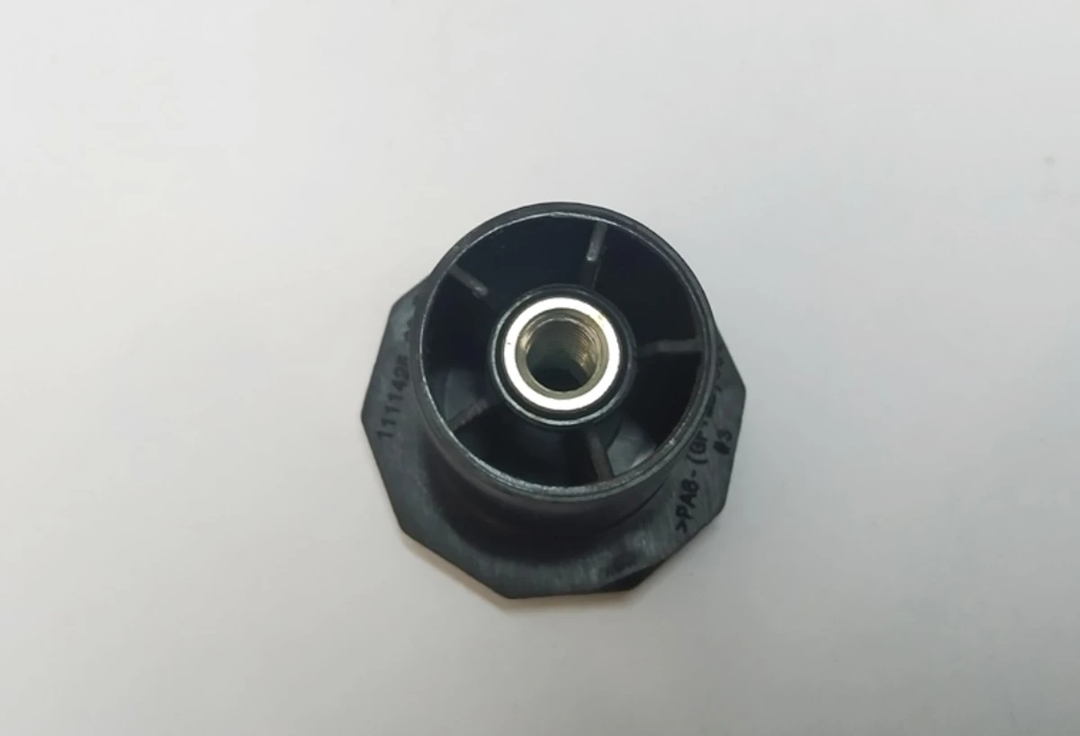 7 STOP, LIFTGATE Tesla model 3 1111425-00-C