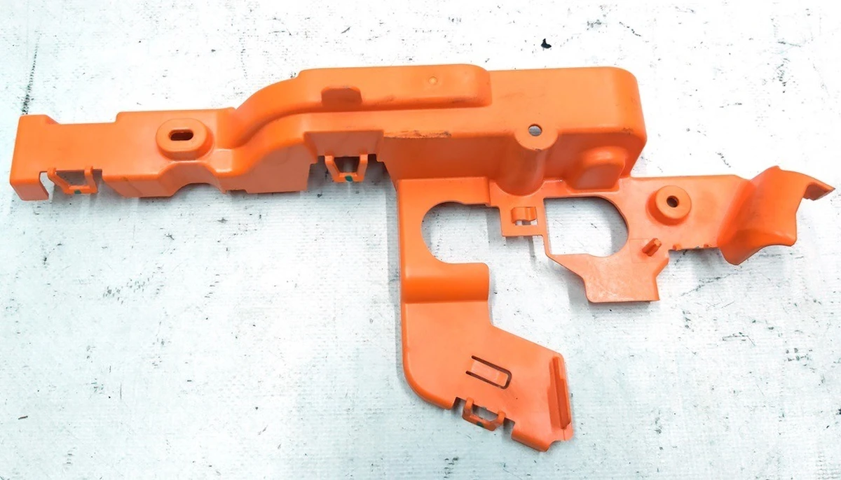 COVER,PENTHOUSE BUS,LH Tesla model 3 1111869-00-E