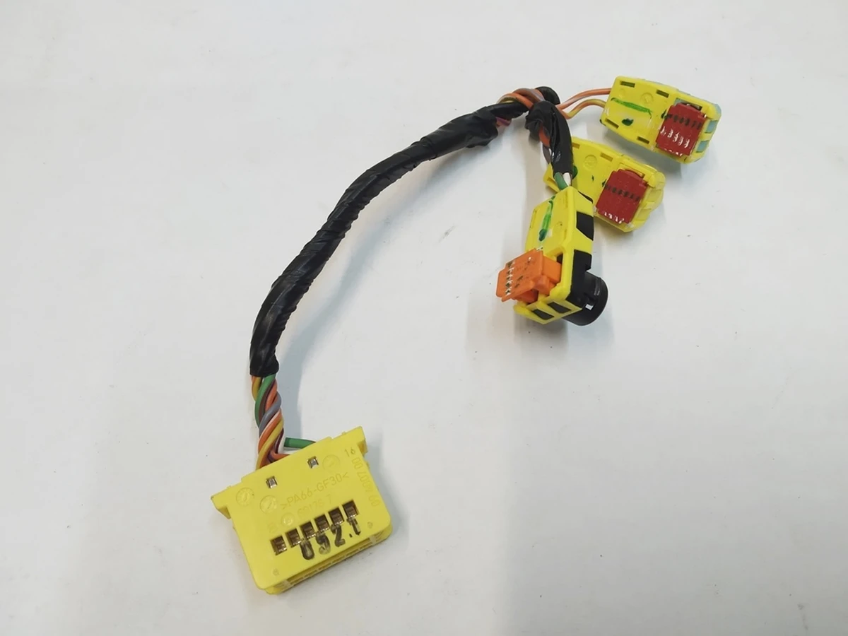 5 M3 - DAB HARNESS ASSY (damaged) Tesla model 3, model Y 1112060-00-B
