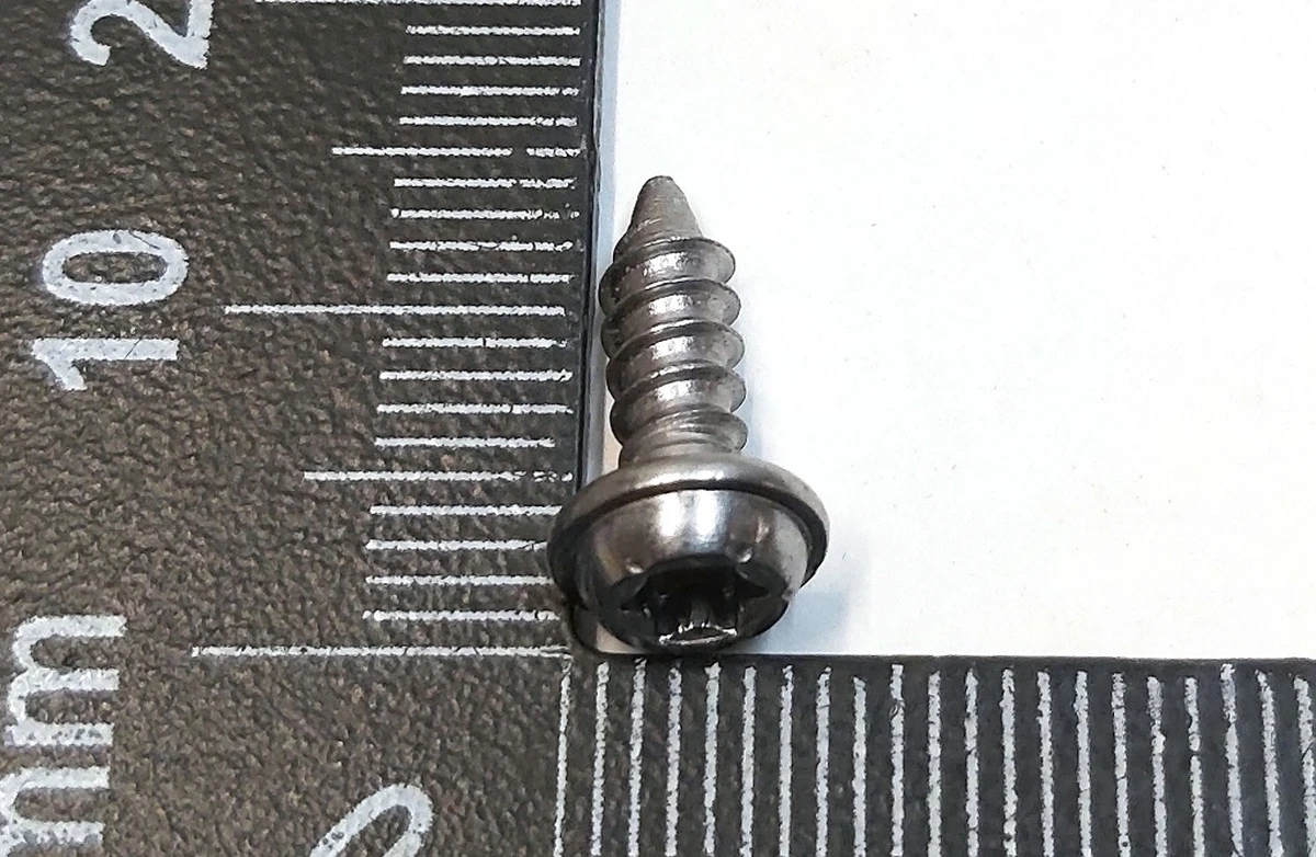 3 Гвинт молдинга кузова бокового PF,40x12,SHLDR[4x1.4],STL,ZNNI Tesla Model 3, Model 3 Jan 2024, Model Y, Model Y Feb 2025 1115453-00-B