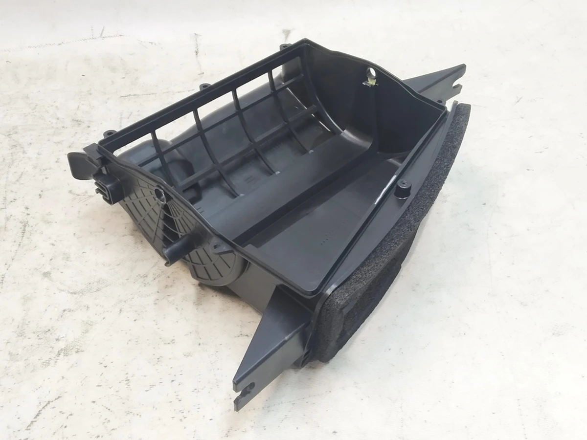 Inlet duct upper Tesla Model X 1116133