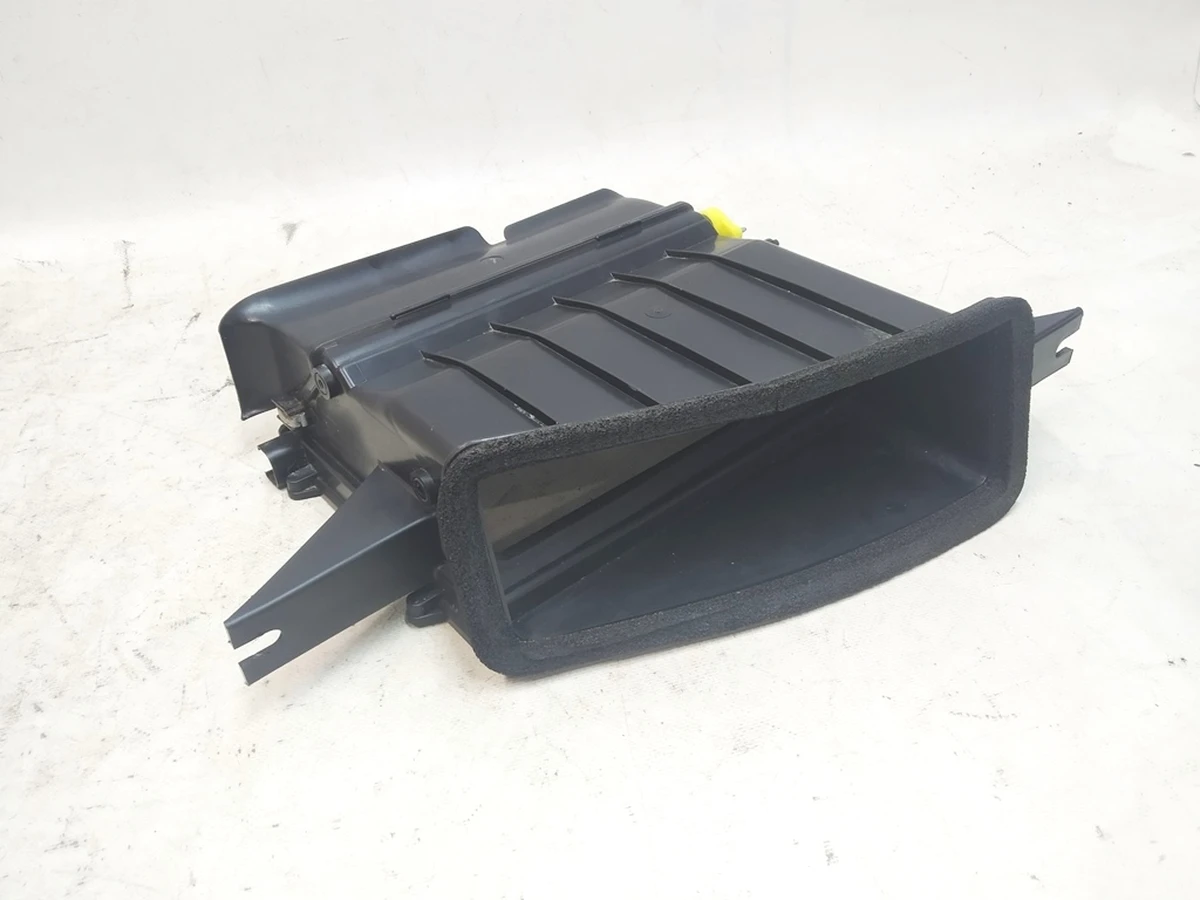 INLET DUCT UPPER Tesla model S 6007378-00-Q