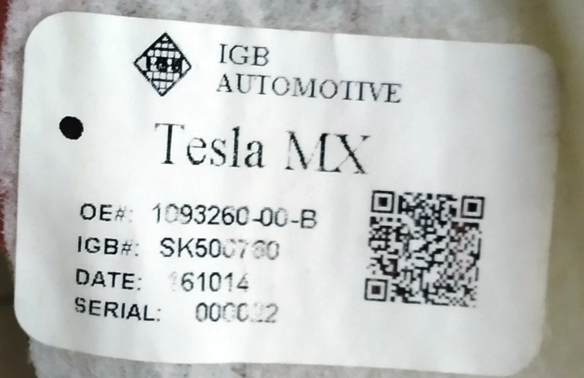 5 Backrest foam padding of 2nd row, double left seat assembly with heating Tesla model X 2345614-03-A