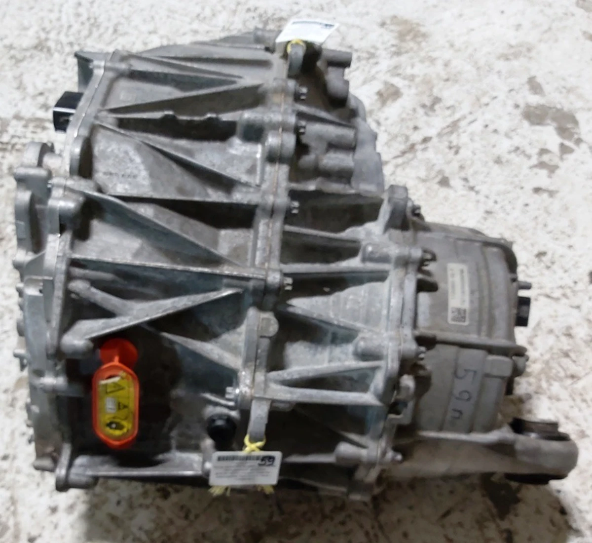 1 ASY,M3,FRONT 3DU,GLOBAL without heat exchanger, oil filter and pump, inverter fittings Tesla model 3, model Y 1120960