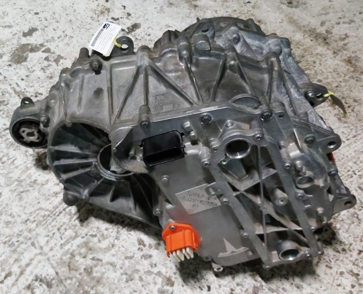 1 ASY,M3,FRONT 3DU,GLOBAL without heat exchanger, oil filter and pump, inverter fittings Tesla model 3, model Y 1120960