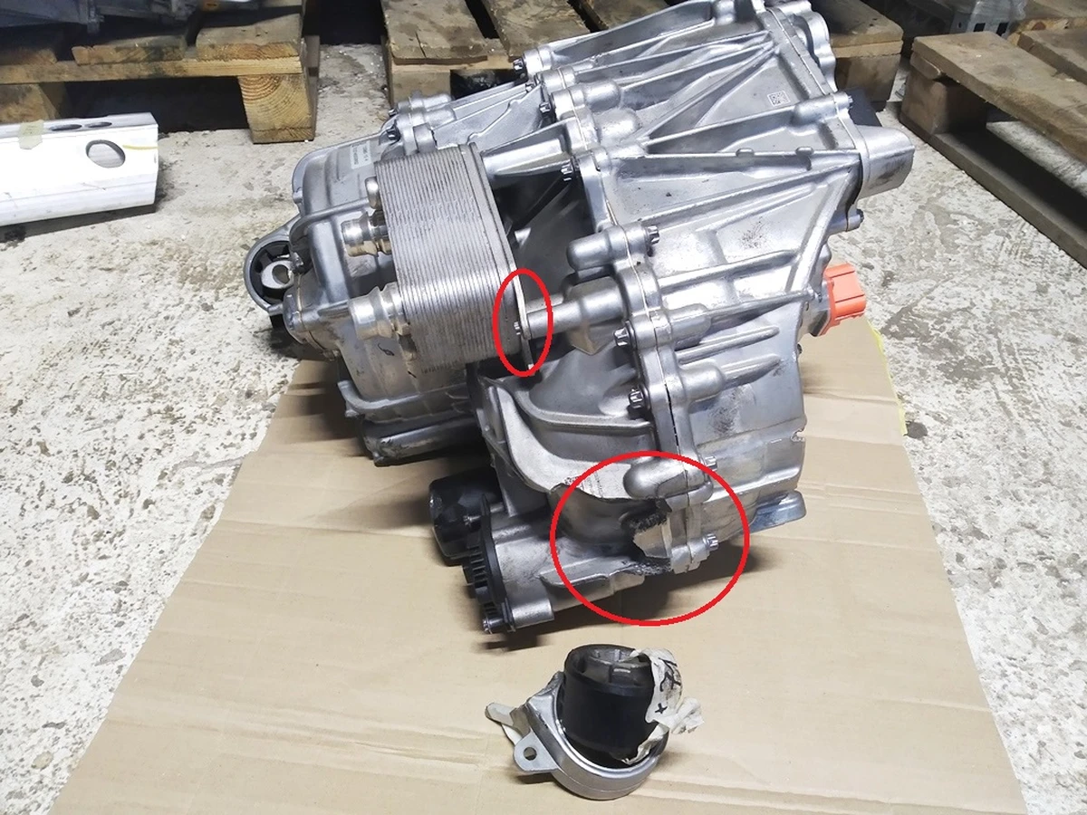 1 Мотор передний 3DU,GLOBAL  с повреждением Tesla Model 3, Model Y 1120960-10-G