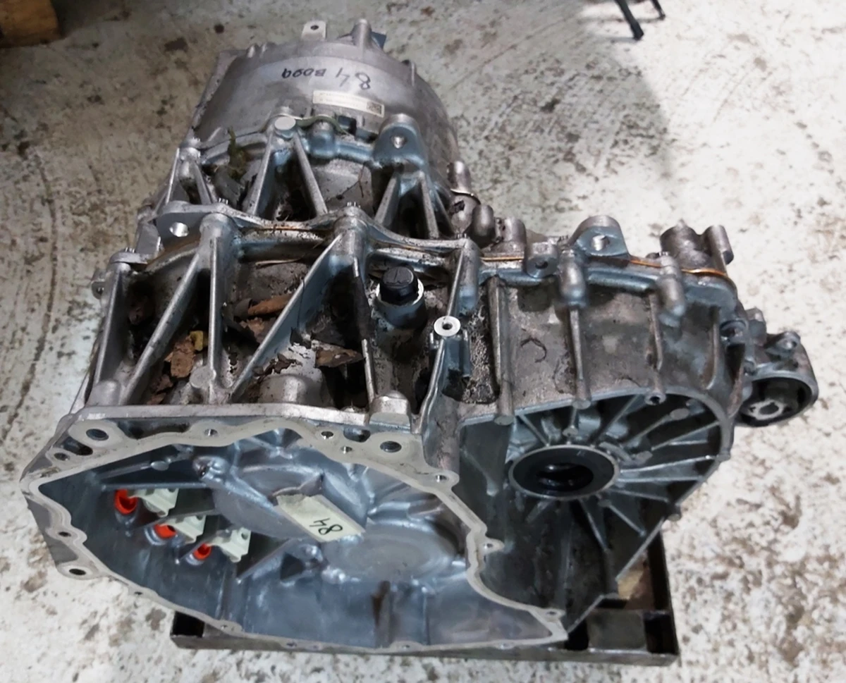 1 Мотор задний 3DU MOSFET, GLOBAL без теплообменника, маслянных фильтра и насоса, инвертора, штуцеров с повреждением Tesla model 3, model Y 1120990-00-H