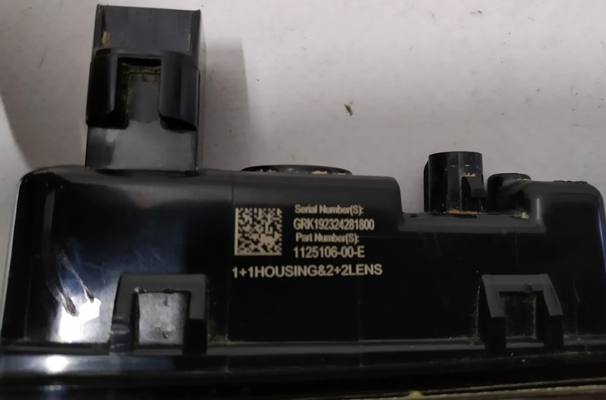 6 Повторитель поворота левый (камера) АП2,5 Tesla model S REST, Tesla model X 1125106-00-E