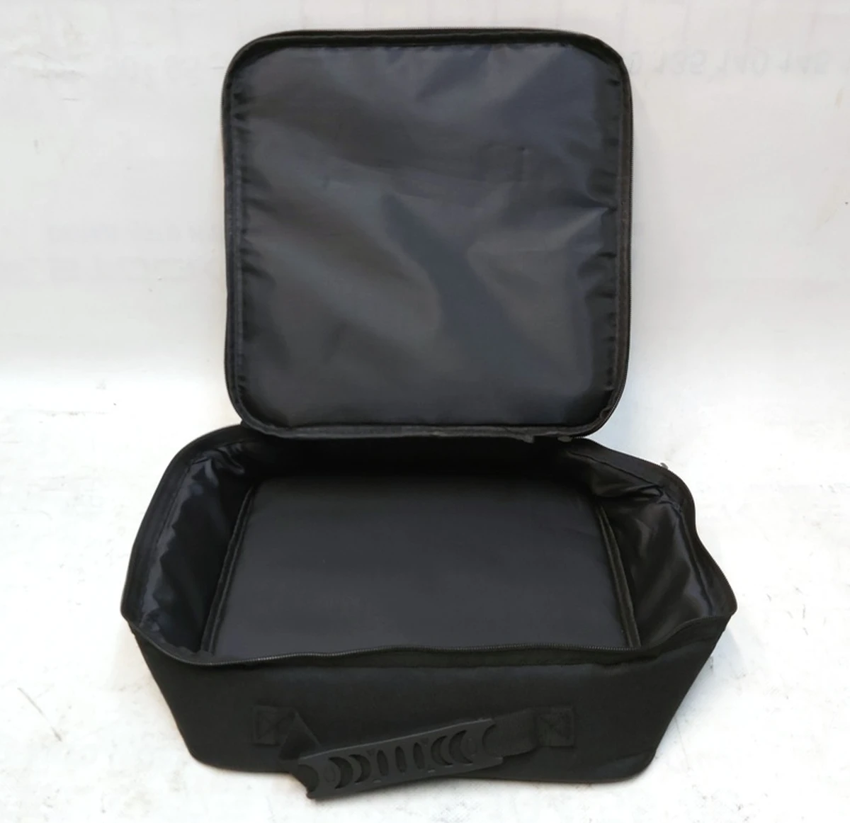 Чохол-сумка зарядного пристрою Tesla model X 1126118-00-A