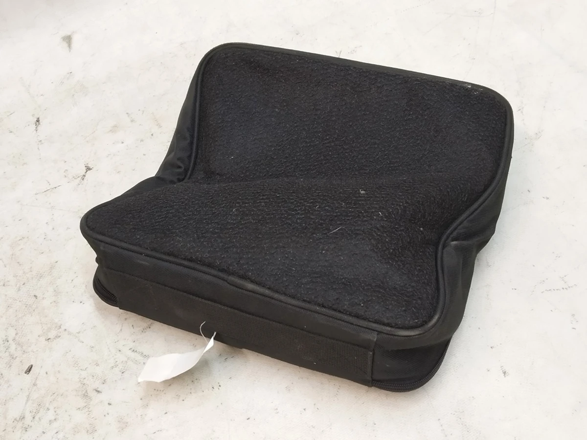 Storage bag - mobile connector  TESLA (scratch) Tesla all models 1126118-00-B