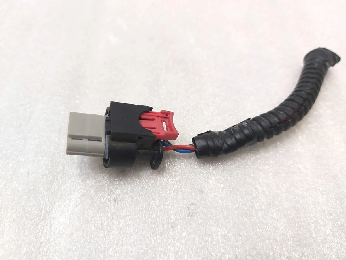 Parktronic connector 1127503 DELPHI Tesla model 3, model Y 1127503-01-F