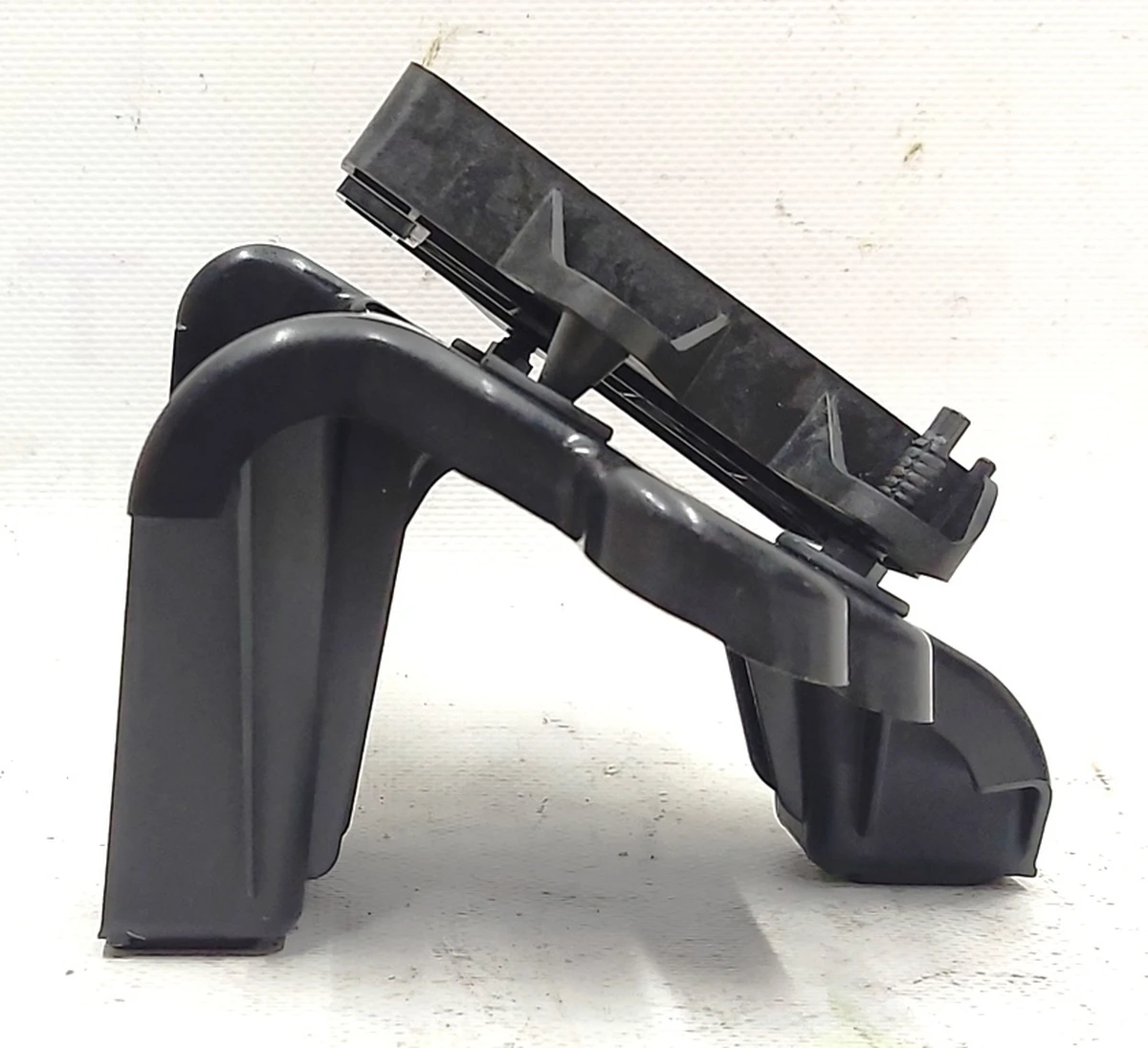 7 Кронштейн радара автопілота АП2.5 NEW Tesla model X 1128429-00-D