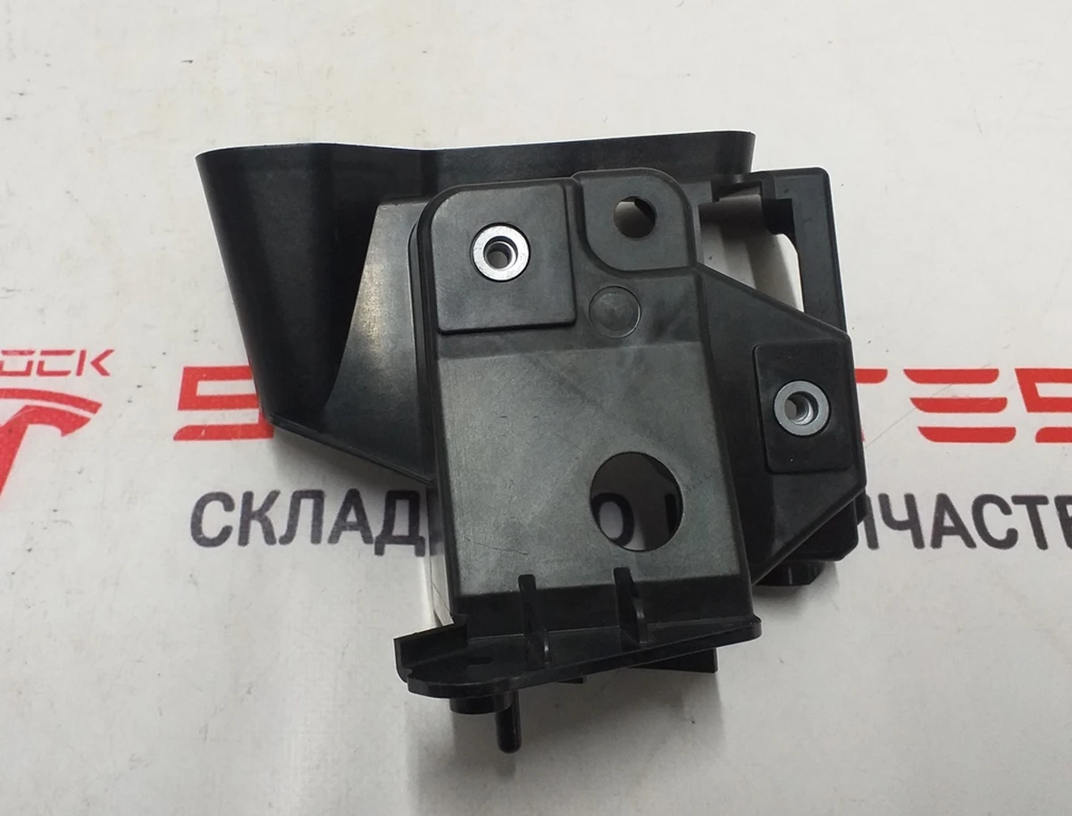 18 Кронштейн кріплення радара NEW Tesla model S REST 1135178-00-A