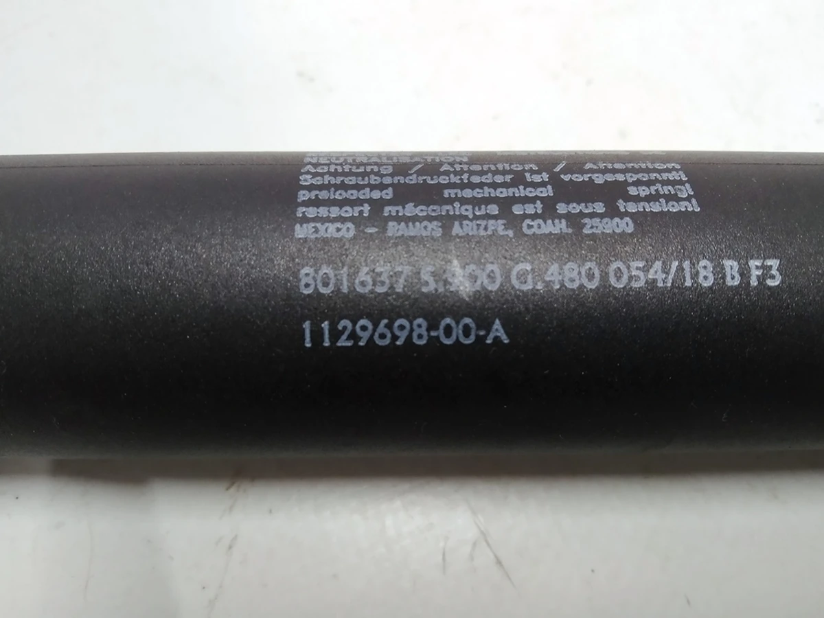 6 Амортизатор (упор пассивный) крышки багажника правый Tesla model X 1129698-00-A