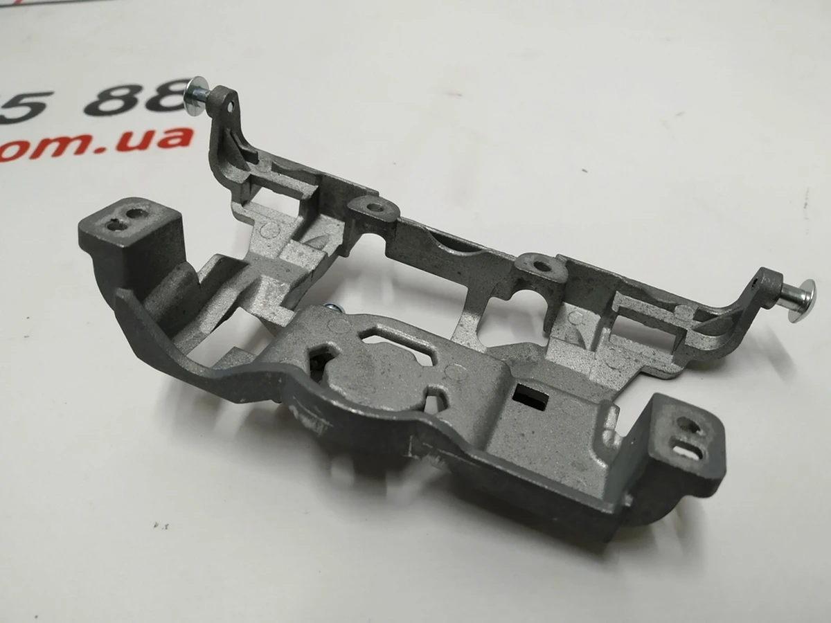 1 Adjustable Trilobe Bracket Assembly Tesla model 3 1132891-00-D
