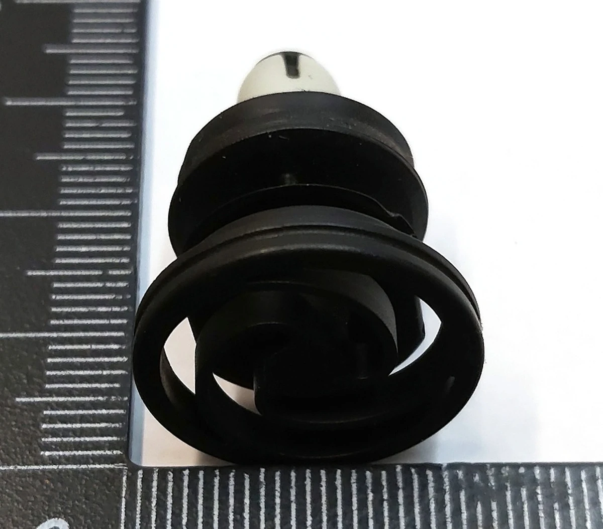 7 TRIM CLIP,8.20,1.1-1.3,POM,BLK,SEAL Tesla Model 3, Model Y 1135147-SO-B