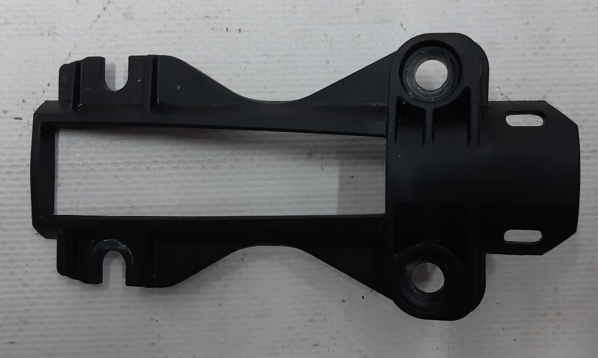 Bracket for fastening the electric motor of the handle mechanism of the outer front right GEN 1.0 Telsa model S 1135725-S0-A