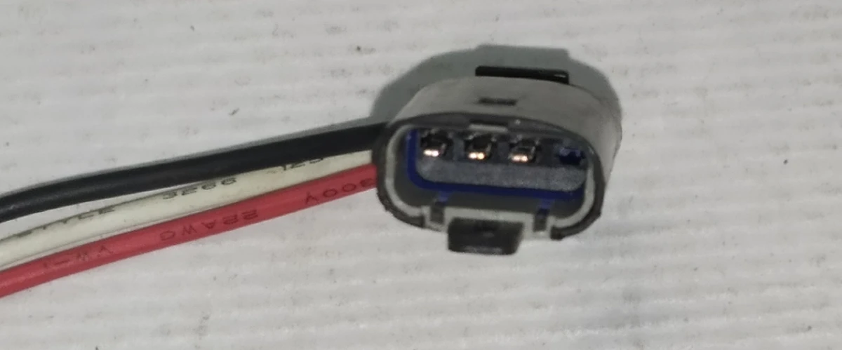 5 Датчик положения дверной ручки механизма ручки наружной передней правой GEN 1.0 Tesla model S 1135725-S0-A