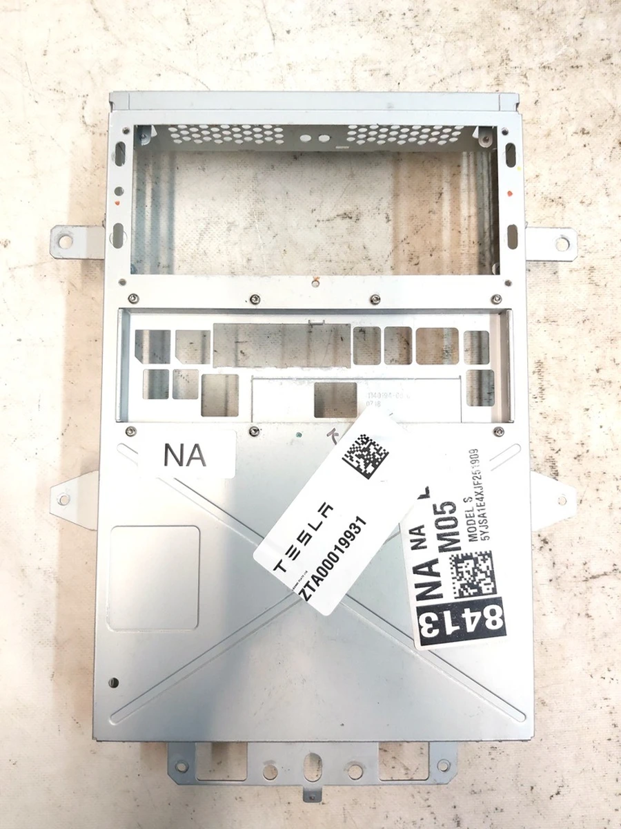 Корпус металевий MCU (основного монітора) Tesla model S REST, model X 1451809-00-A