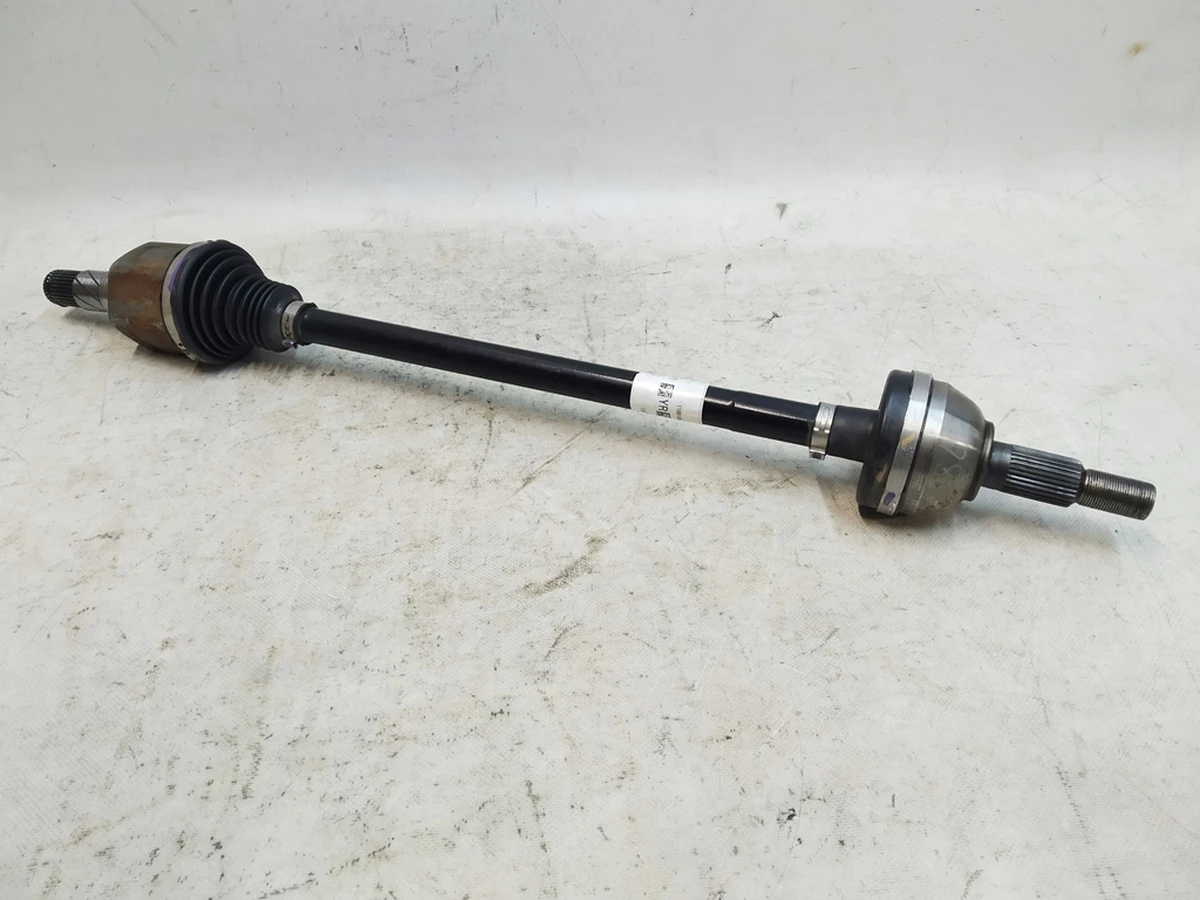 1 Півось задня 28MM X 580MM Tesla model Y 1188165-00-A