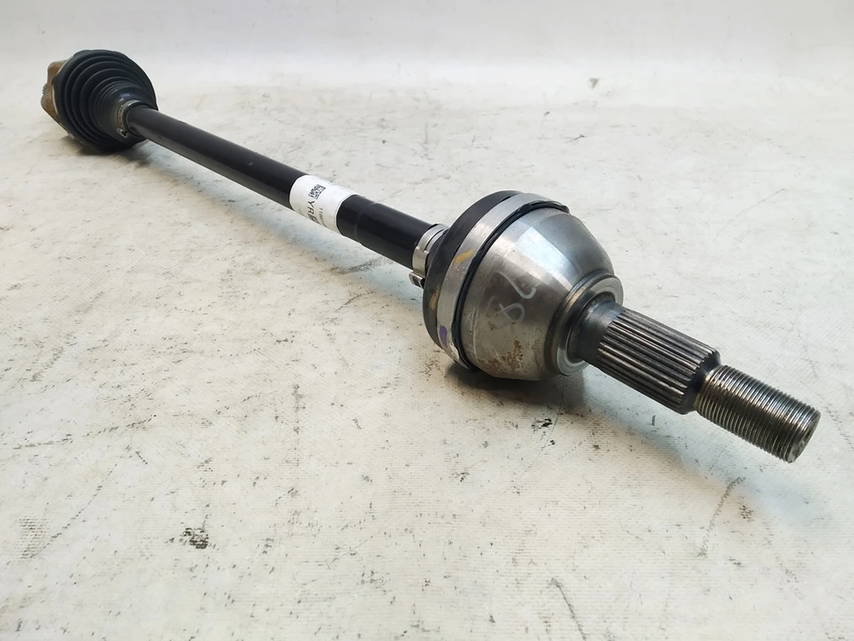 1 Півось задня 28MM X 580MM Tesla model Y 1188165-00-A