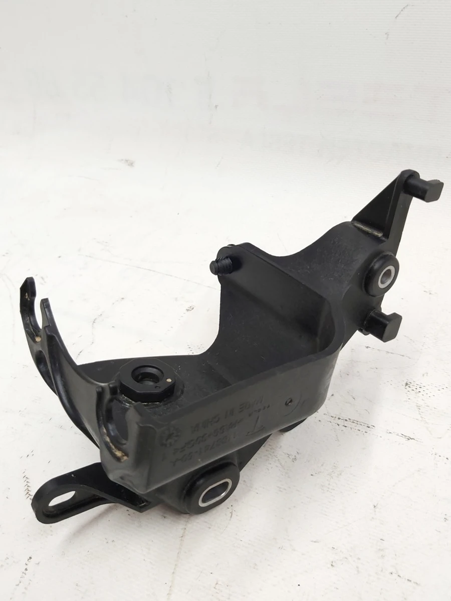 3 Кронштейн крепления модуля ABS Tesla Model 3, Model Y 1188741-50-A