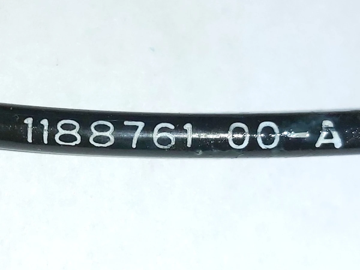 1 Датчик ABS передний левый правый Tesla Model 3, Model 3 Jan 2024, Model Y 1044761-00-D