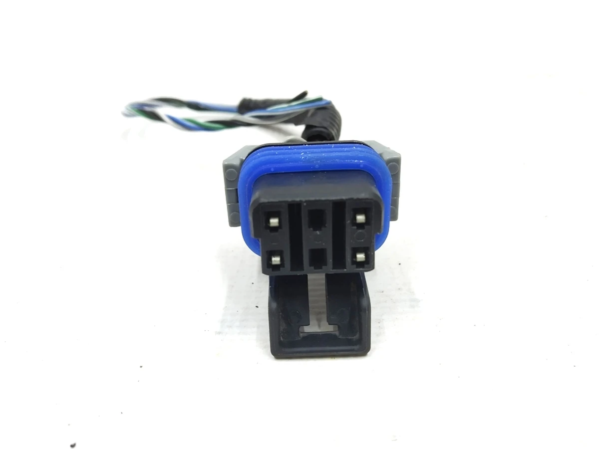 Connector (chip) 4-way valve 12052848PA66 x522/x520/4pin Tesla model X 2072447-00-A