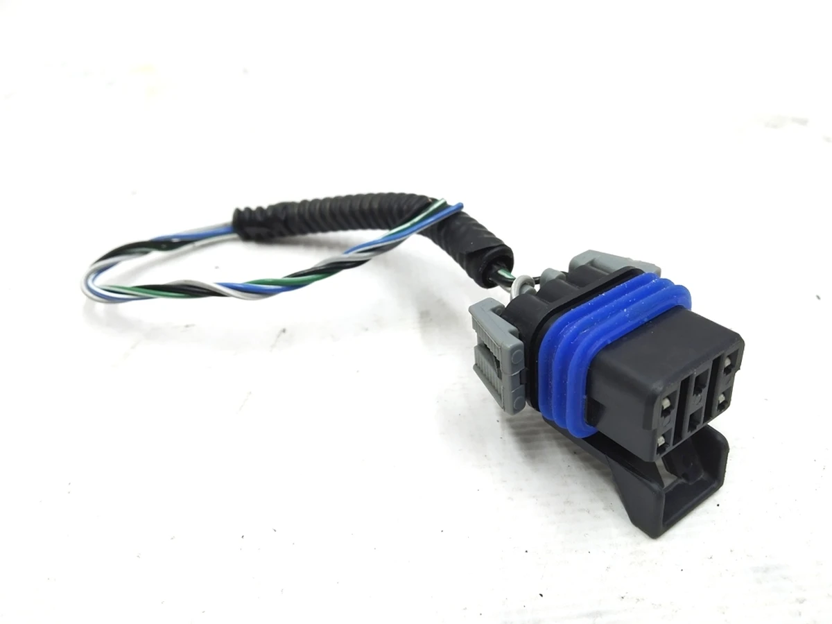 Connector (chip) 4-way valve 12052848PA66 x522/x520/4pin Tesla model X 2072447-00-A