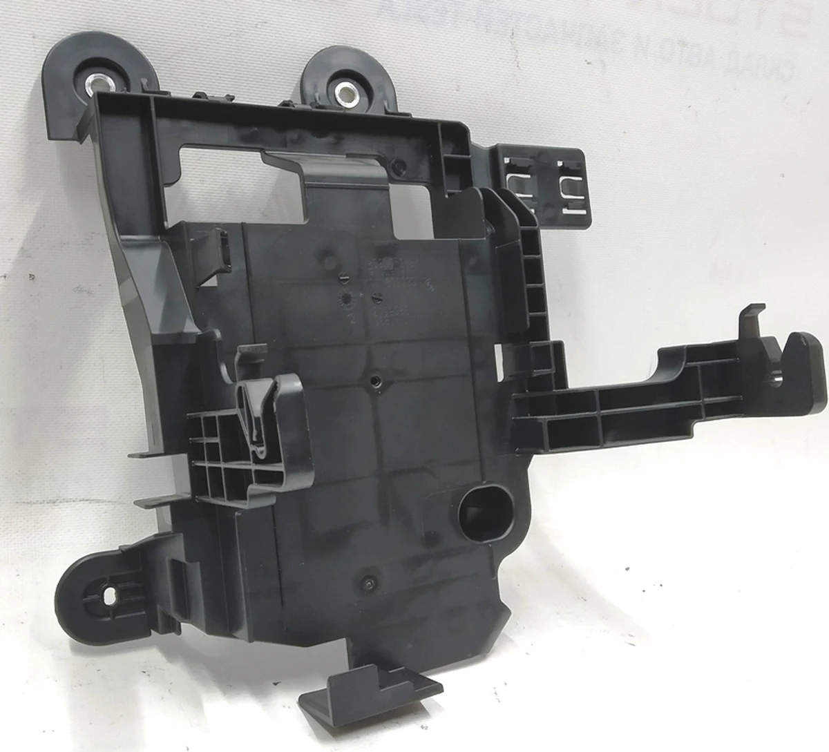 Кронштейн крепления боди контроллера BMW i3 61139265643