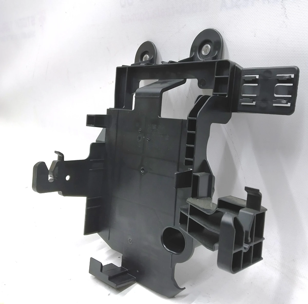 Кронштейн крепления боди контроллера BMW i3 61139265643