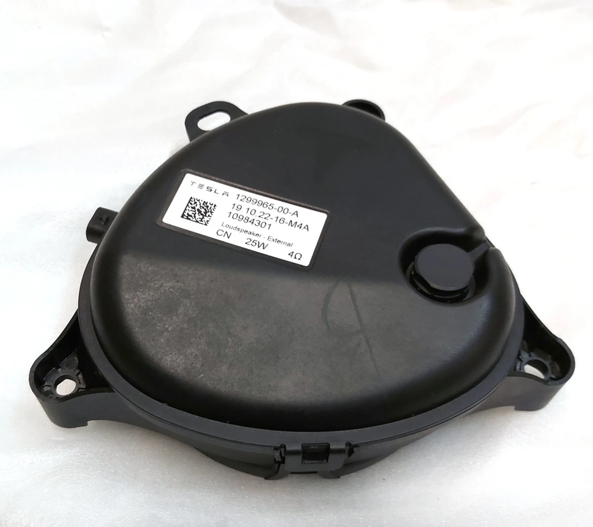 12 Динамик шумогенератор для пешеходов 25W Tesla Model S Feb 2021, Model X Mar 2021, Model 3, Model 3 Jan 2024, Model Y 1299965-00-A