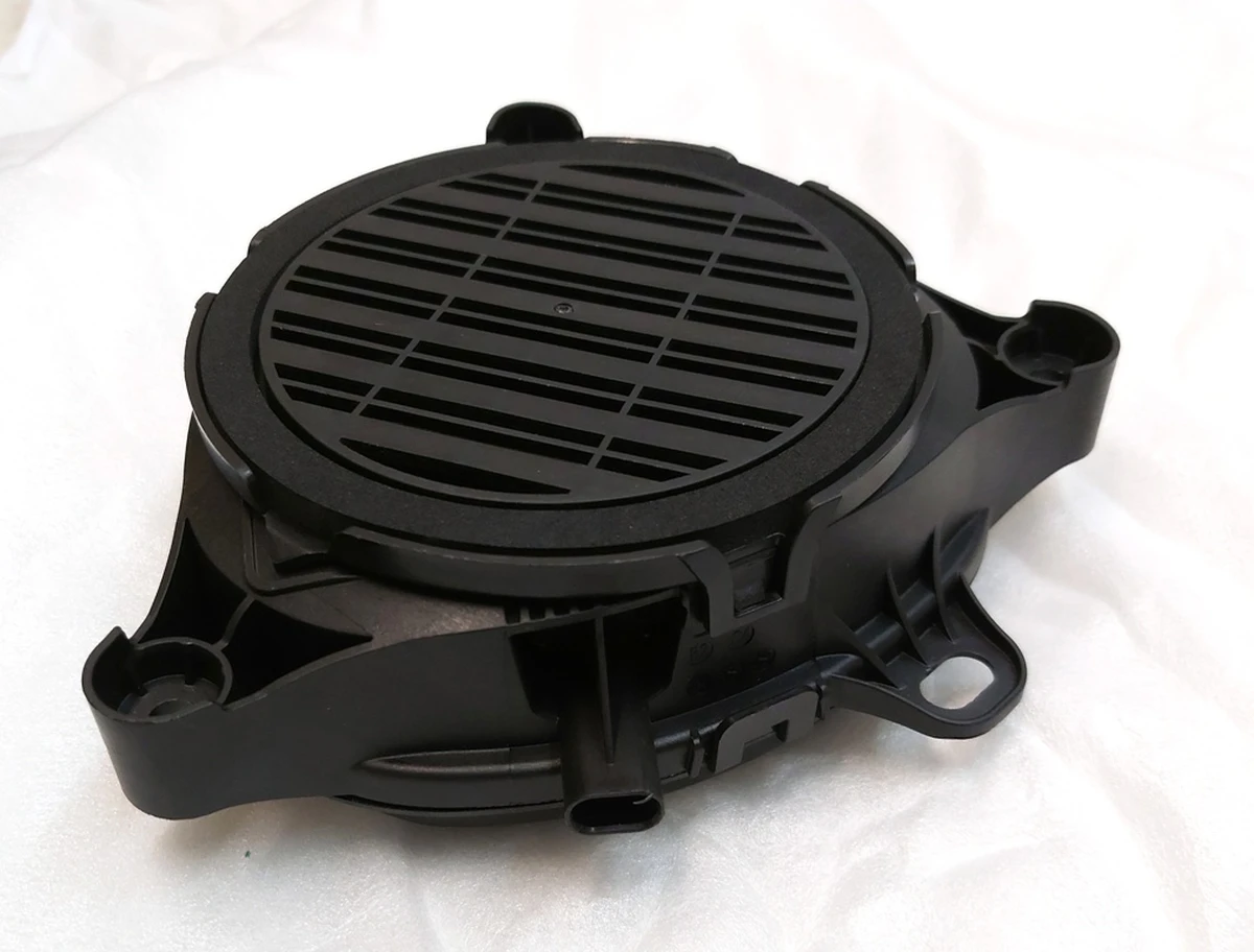 12 Динамик шумогенератор для пешеходов 25W Tesla Model S Feb 2021, Model X Mar 2021, Model 3, Model 3 Jan 2024, Model Y 1299965-00-A