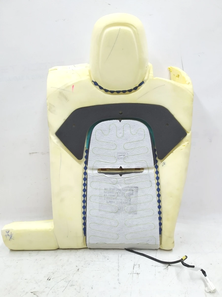 3 Пенный наполнитель спинки сиденья 2-го ряда левый в сборе с подогревом Tesla model 3 1452693-00-C