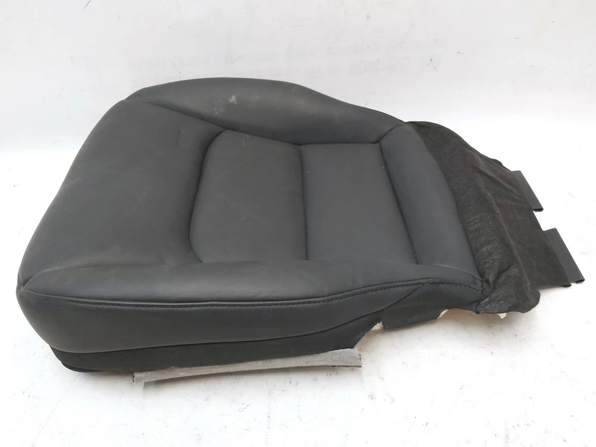 8 Driver's seat lower part with heating PREM PUR BLK Tesla model 3, model Y 1452871-01-F