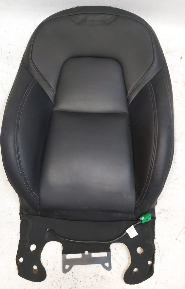 4 Обшивка спинки водительского сиденья с подогревом PREM PUR BLK с повреждением Tesla model 3, model Y 1452890-21-D