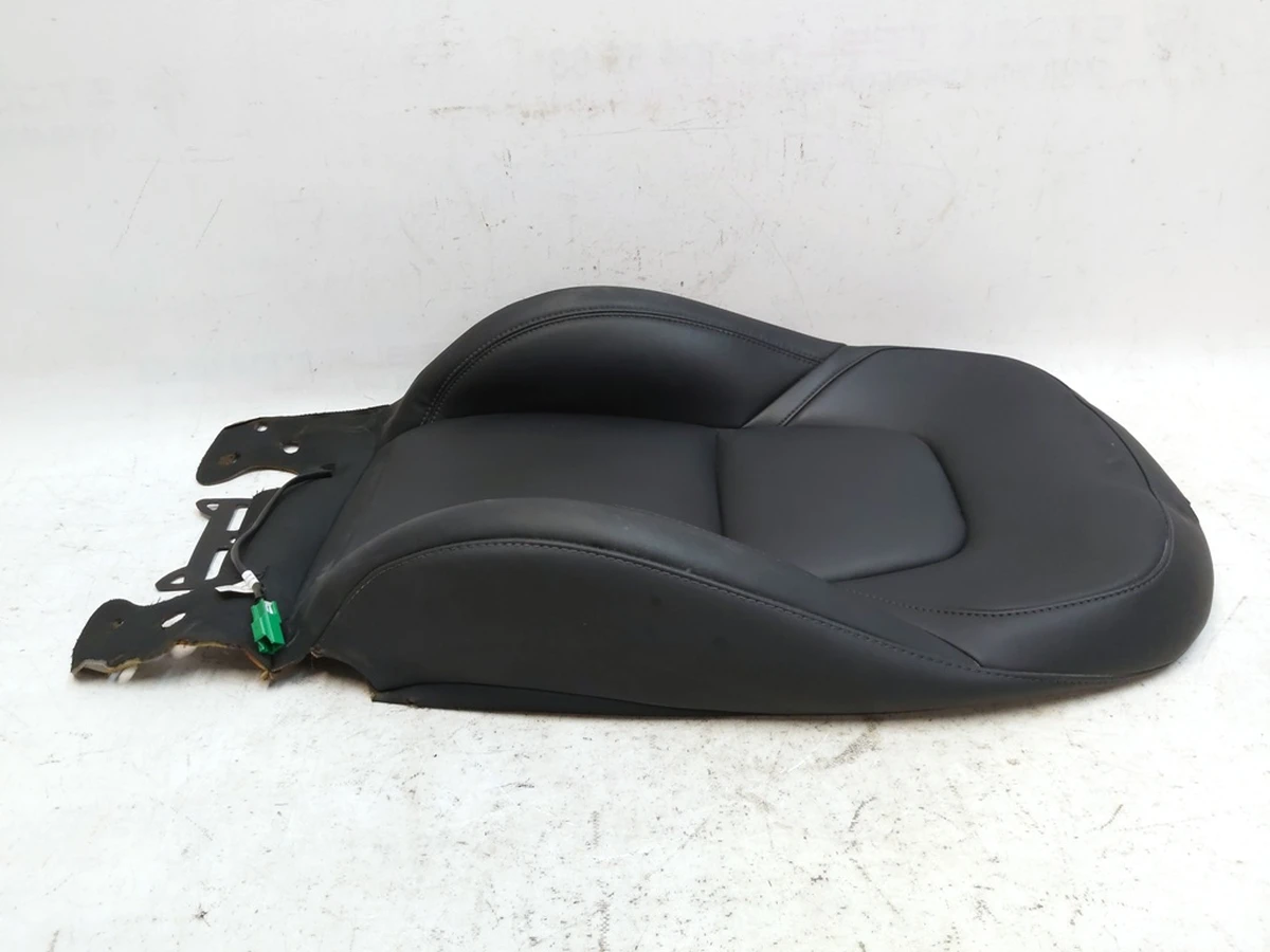 4 Обшивка спинки водительского сиденья с подогревом PREM PUR BLK с повреждением Tesla model 3, model Y 1452890-21-D