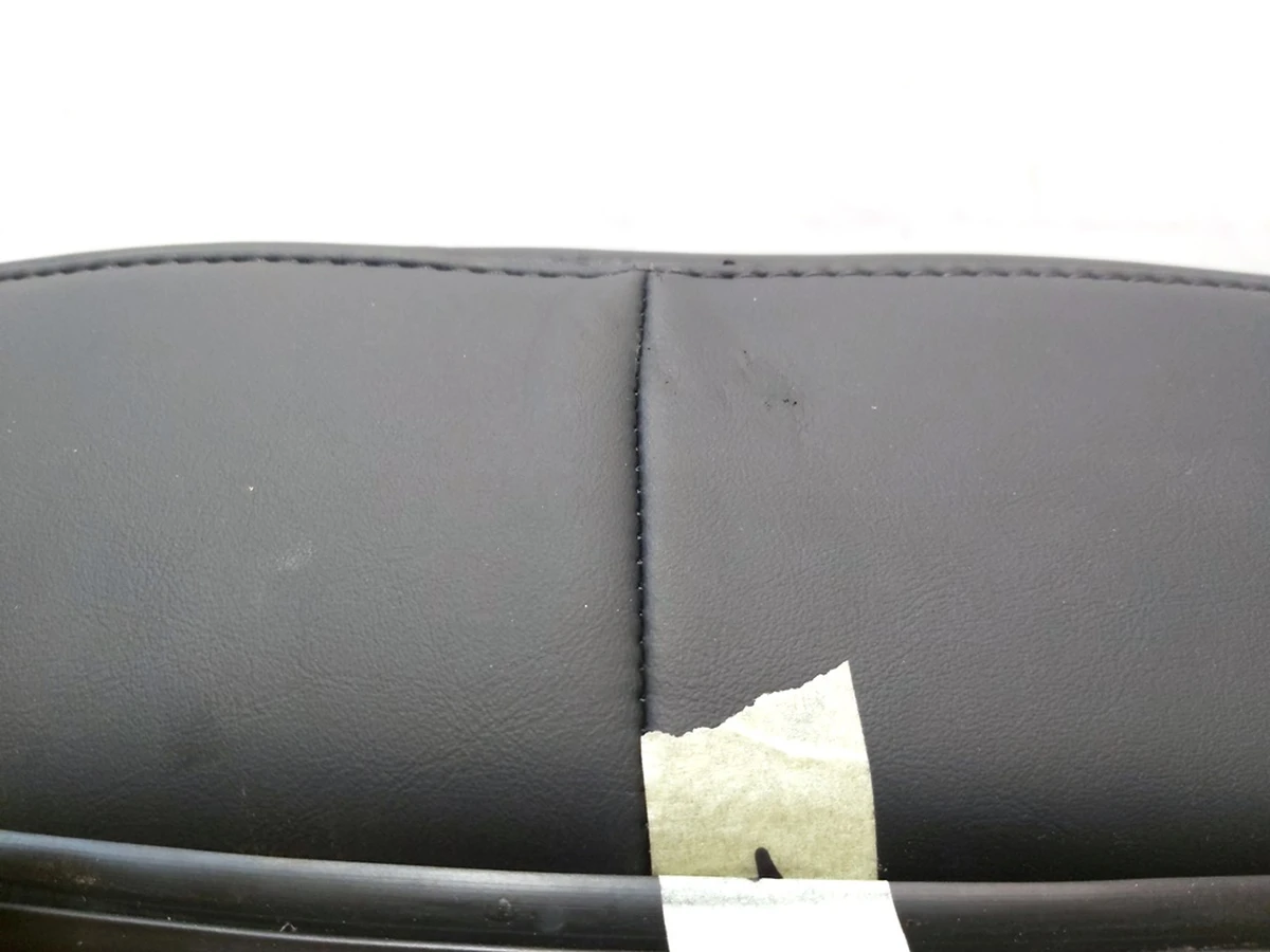 16 Обшивка нижньої частини пасажирського сидіння PREM PUR BLK з підігрівом та наповнювачем Tesla model 3, model Y 1452871-91-E