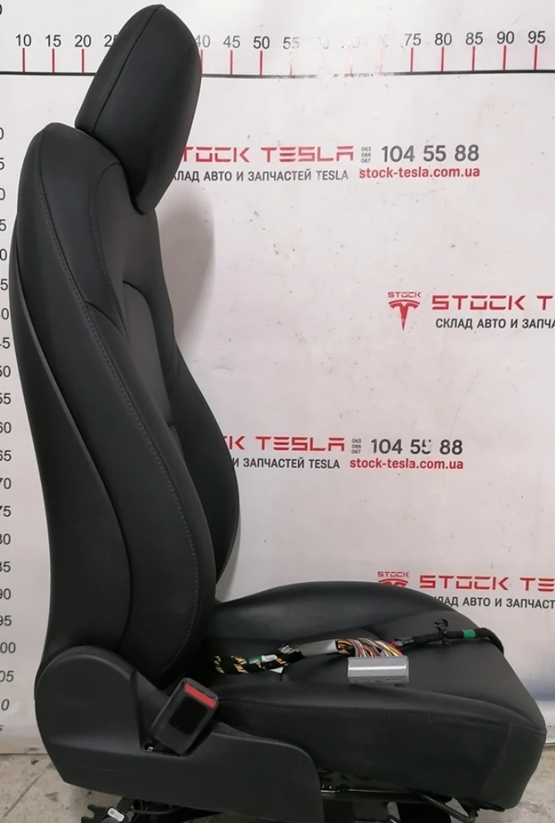 1 Сидіння водійське в зборі (з підігрівом, без санок, подушки безпеки та без датчика присутності) PREM PUR BLK Tesla model 3 7654322-01-B