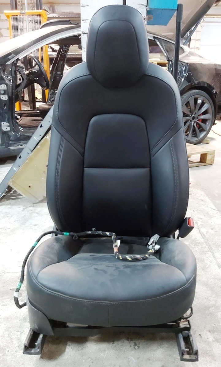 2 NA-M3 PASS SEAT ASSY LHD RH PRM PUR BLK {M3} 7654324-01-C