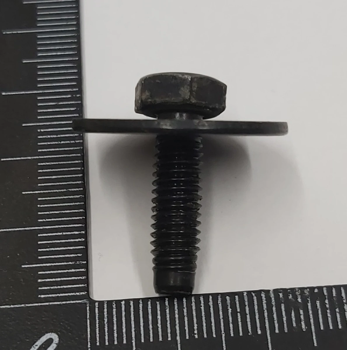 4 SEMS,[FL],HX,M6x18,[88],G1009[B],MAT,ADH Tesla Model 3, Model Y 1083017-00-A