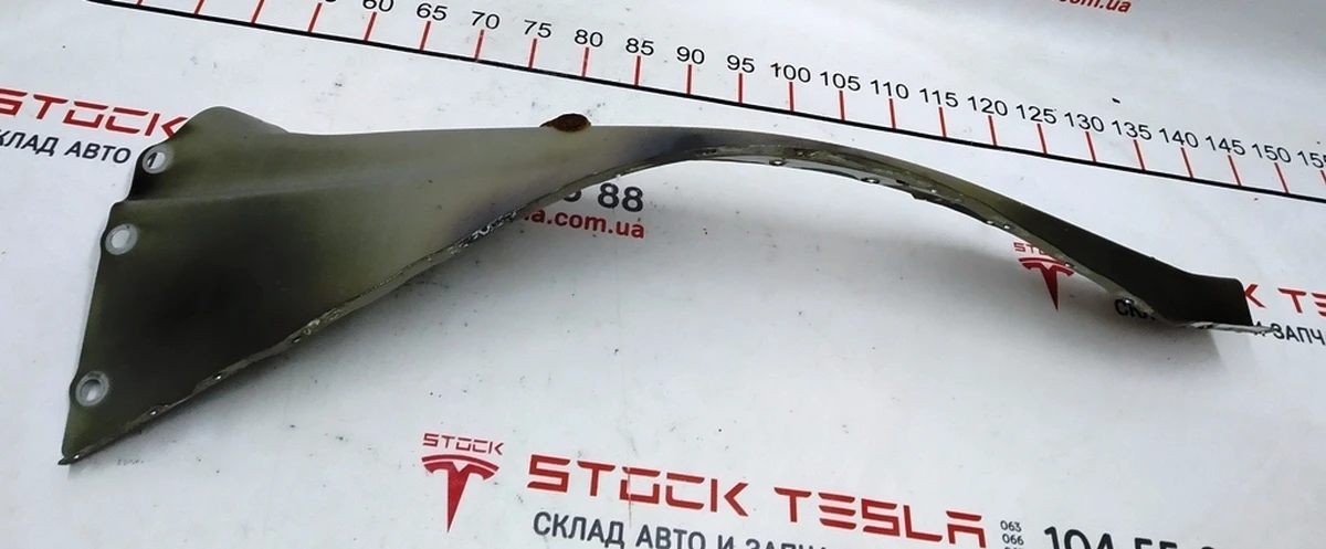 Чверть передні праві полку крила (пістолет) зовнішня частина Tesla model 3 1485113-S0-A
