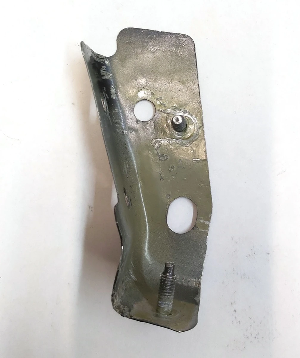 7 ASSEMBLY - FENDER LOWER BRACKET - LEFT HAND Tesla Model Y, Model Y Feb 2025 1487443-S0-A