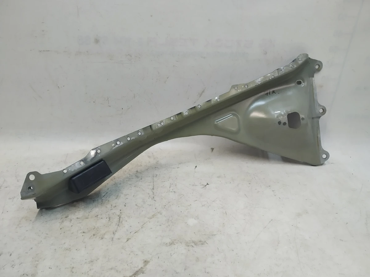 38 Четверть передняя правая полка крыла (пистолет) наружняя часть Tesla mode Y 1487484-S0-D