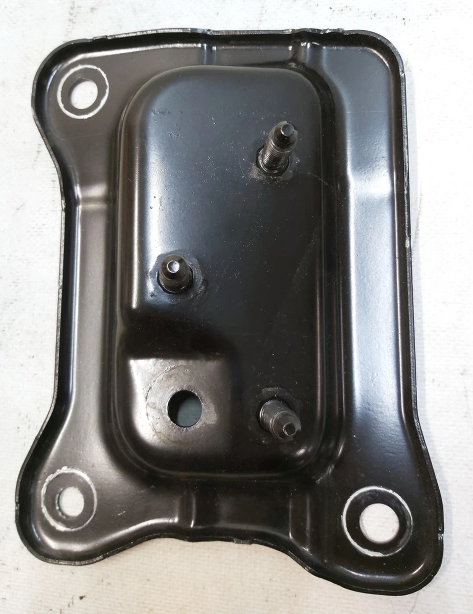 1 Bracket-guide amplifier rear bumper right Tesla Model Y 1487616-00-A