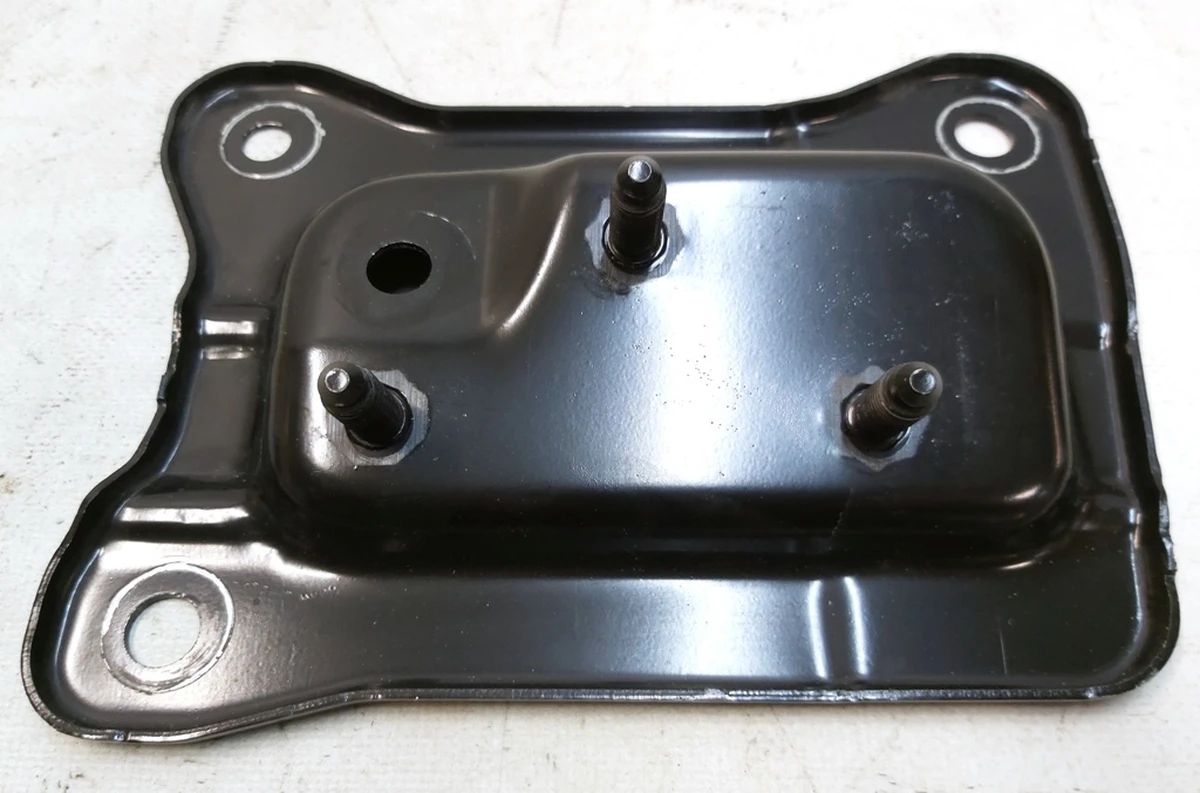 1 Bracket-guide amplifier rear bumper right Tesla Model Y 1487616-00-A