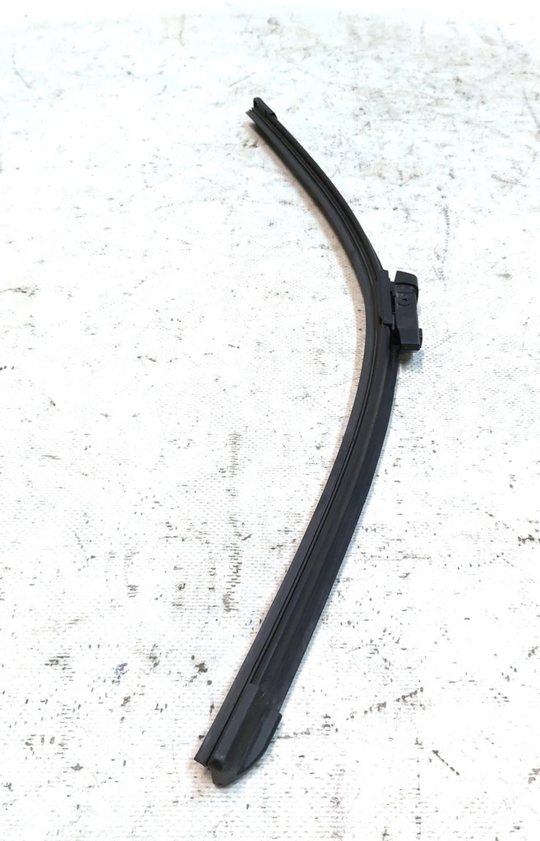 5 Щітка склоочисника (двірника) правого Tesla model Y 1490250-00-A