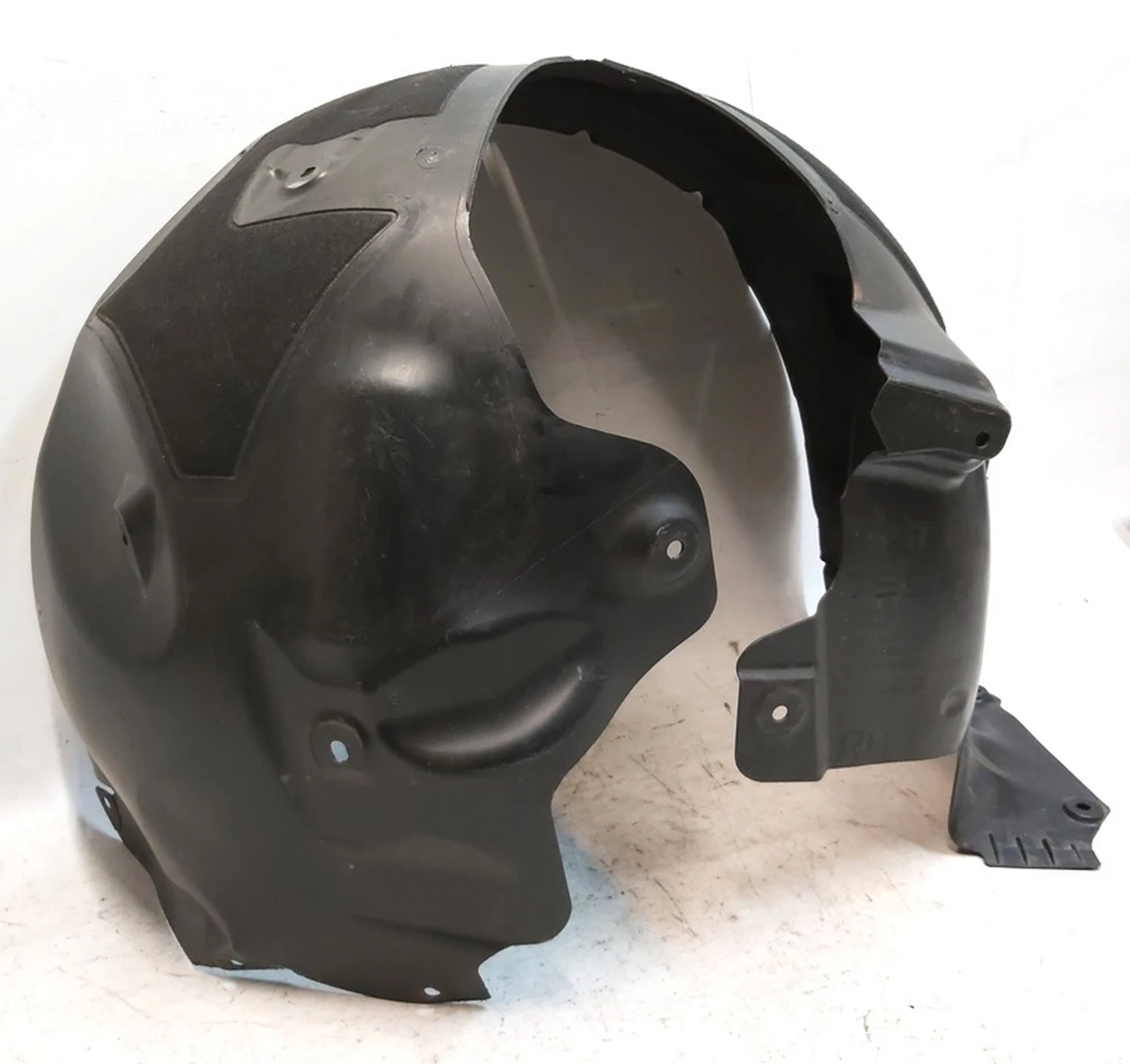 2 Підкрилок передній правий Tesla model Y 1492614-00-C