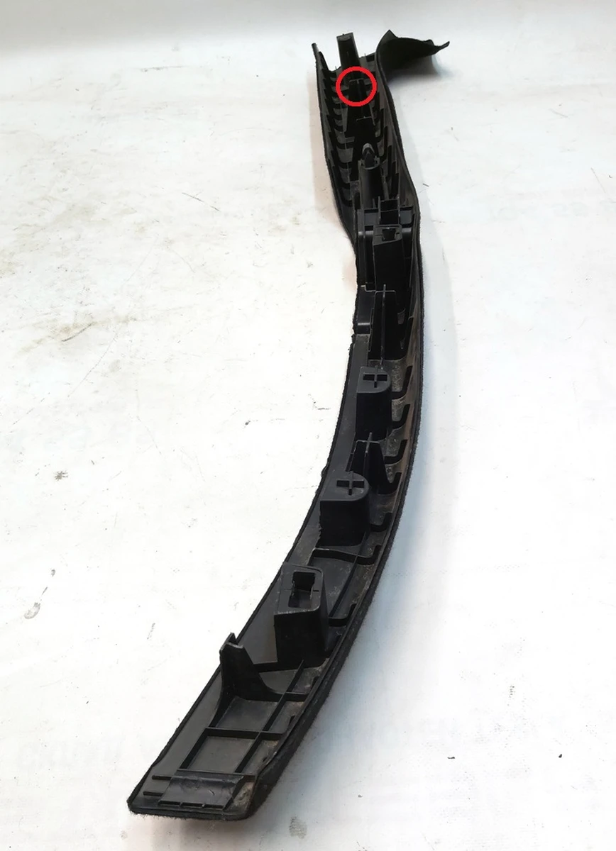 8 Кронштейн підлоги багажника лівий з обшивкою Tesla model Y 1492953-00-C