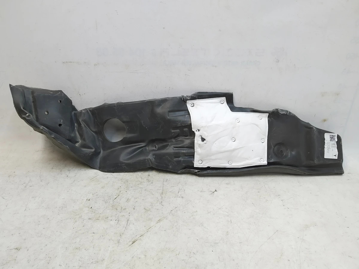 4 Теплошумоізолятор арки стійка C права (пошкоджений) Tesla model Y 1492998-00-D